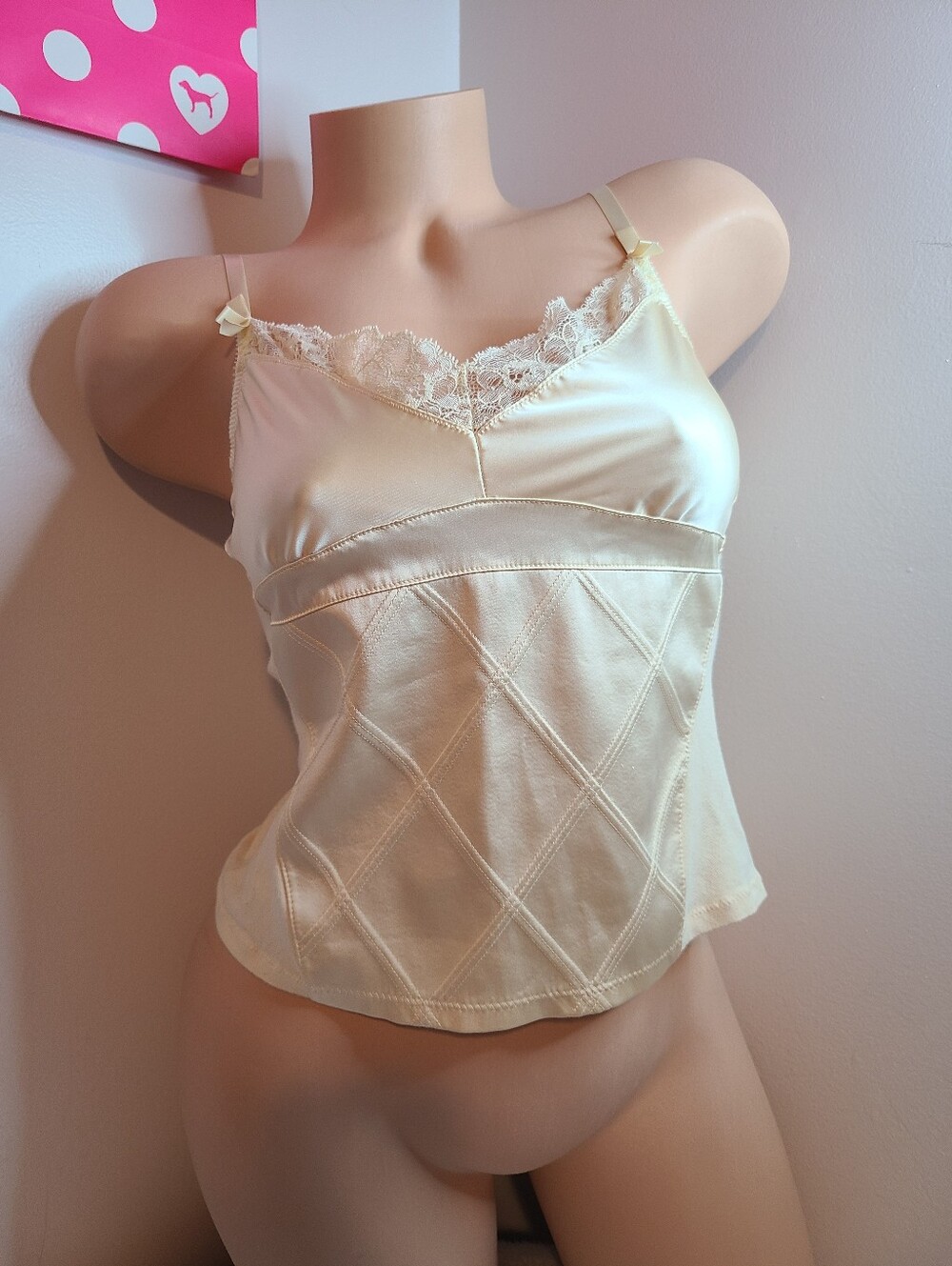 Y2K Vintage GAP Satin Front Lace Trim Cropped Cami Size M Butter Yellow